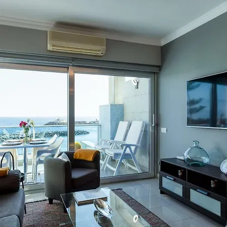 Teresita Mogamar Beachfront *