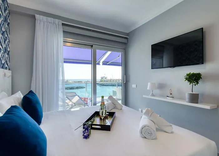 Teresita Mogamar Beachfront